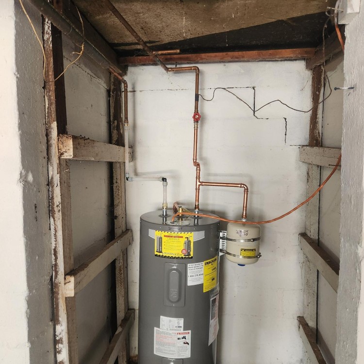 Plumbing services in Lenoir City, TN